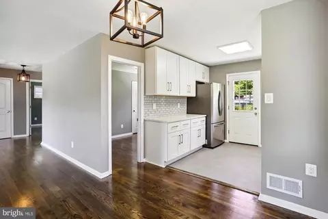 3719 Ralph Rd, Silver Spring, MD 20906 photo 10