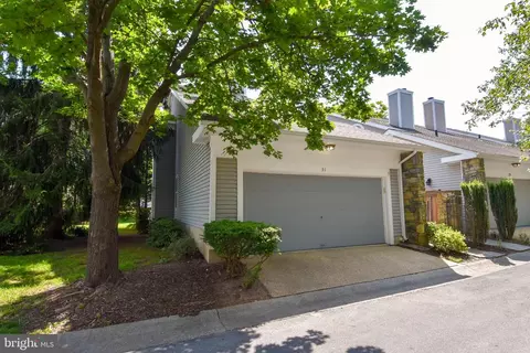31 Tindal Spring Ct, Montgomery Village, MD 20886