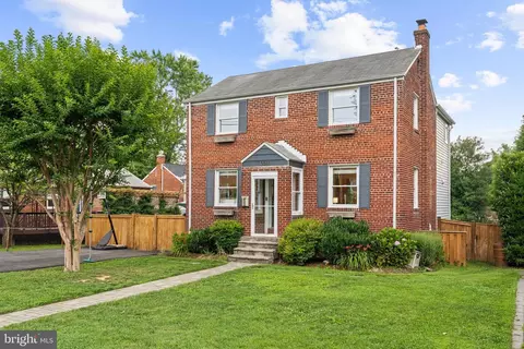 10033 Dallas Ave, Silver Spring, MD 20901 photo 2