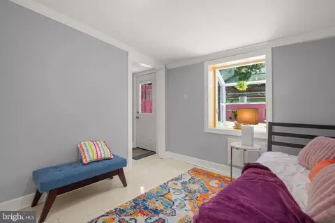 11606 Mapleview Dr, Silver Spring, MD 20902 photo 19