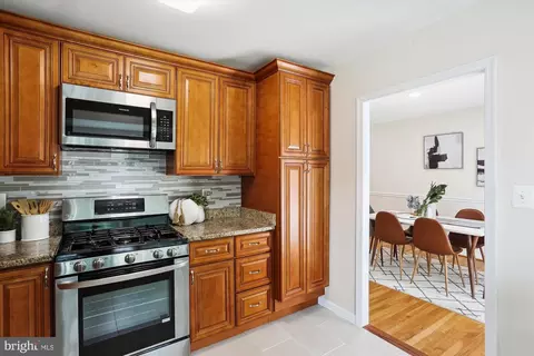 3910 Minden Rd, Silver Spring, MD 20906 photo 12