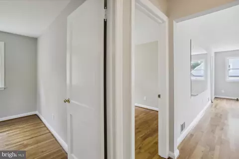 10007 Grant Ave, Silver Spring, MD 20910 photo 6