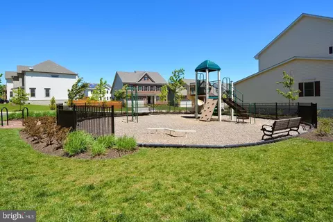 13510 Redspire Dr, Silver Spring, MD 20906 photo 43