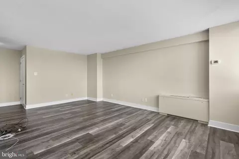 1220 Blair Mill Rd #709, Silver Spring, MD 20910 photo 8