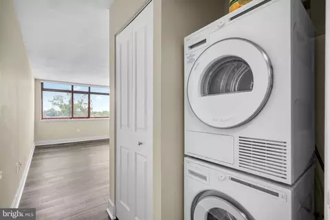 1220 Blair Mill Rd #709, Silver Spring, MD 20910 photo 30