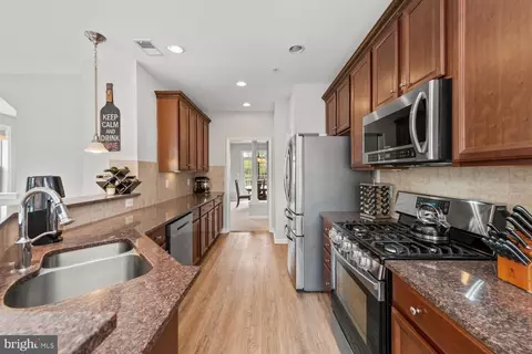 11601 Georgia Ave #11601, Silver Spring, MD 20902 photo 8