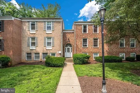 844 Quince Orchard Blvd #T-1, Gaithersburg, MD 20878