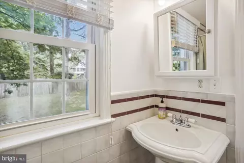 9918 Big Rock Rd, Silver Spring, MD 20901 photo 25
