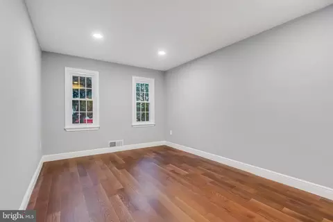 11208 Old Post Rd, Potomac, MD 20854 photo 27