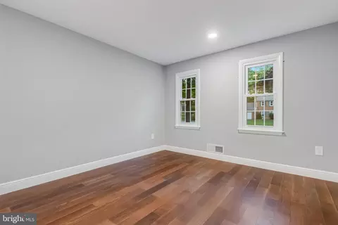 11208 Old Post Rd, Potomac, MD 20854 photo 29