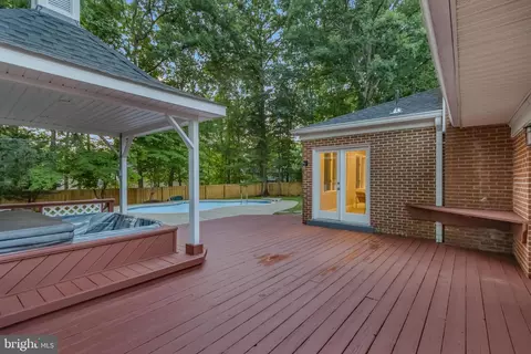 11208 Old Post Rd, Potomac, MD 20854 photo 50