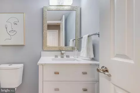 11208 Old Post Rd, Potomac, MD 20854 photo 31