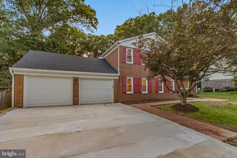 11208 Old Post Rd, Potomac, MD 20854 photo 4