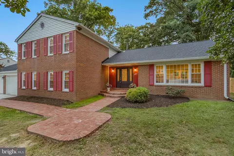 11208 Old Post Rd, Potomac, MD 20854 photo 5