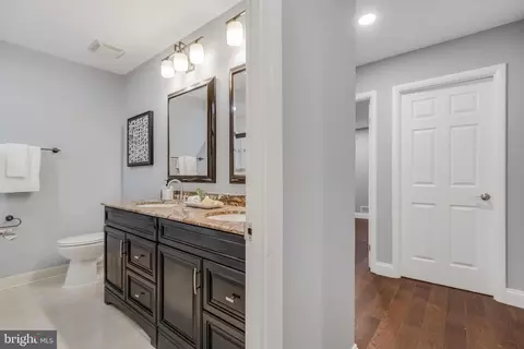 11208 Old Post Rd, Potomac, MD 20854 photo 40