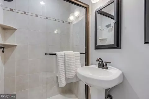 11208 Old Post Rd, Potomac, MD 20854 photo 35