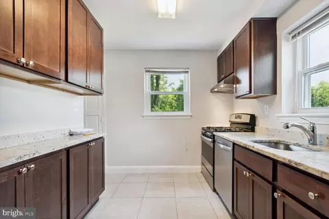 2205 Dennis Ave, Silver Spring, MD 20902 photo 14