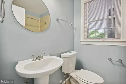 1916 Wallace Ave, Silver Spring, MD 20902 photo 28
