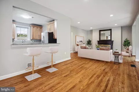 1916 Wallace Ave, Silver Spring, MD 20902 photo 5