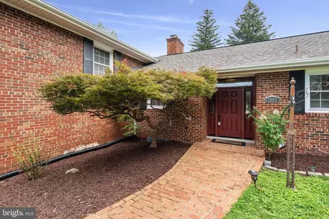 1916 Wallace Ave, Silver Spring, MD 20902 photo 2
