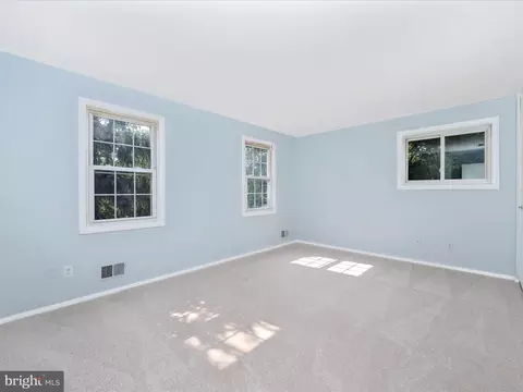17109 Chiswell Rd, Poolesville, MD 20837 photo 36