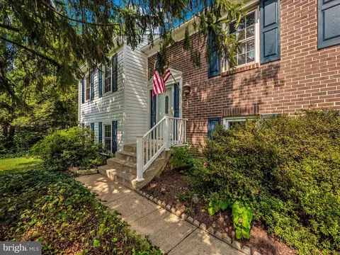 17109 Chiswell Rd, Poolesville, MD 20837 photo 3