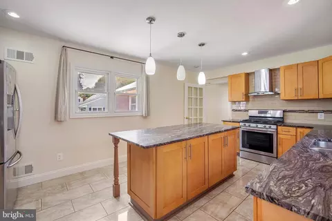 2114 Arcola Ave, Silver Spring, MD 20902 photo 10