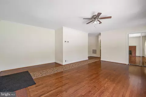2114 Arcola Ave, Silver Spring, MD 20902 photo 5