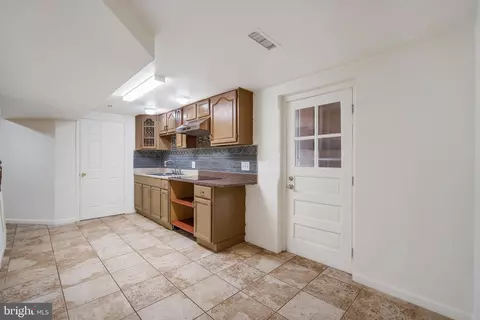 2114 Arcola Ave, Silver Spring, MD 20902 photo 27