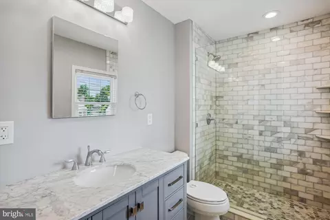 109 E Indian Spring Dr, Silver Spring, MD 20901 photo 15