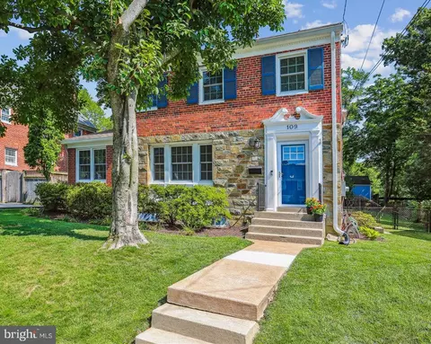 109 E Indian Spring Dr, Silver Spring, MD 20901
