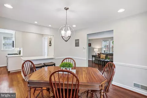 109 E Indian Spring Dr, Silver Spring, MD 20901 photo 8