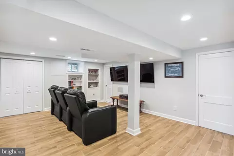 109 E Indian Spring Dr, Silver Spring, MD 20901 photo 22