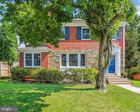 109 E Indian Spring Dr, Silver Spring, MD 20901 photo 2