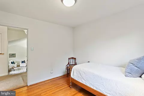 10602 Woodsdale Dr, Silver Spring, MD 20901 photo 18