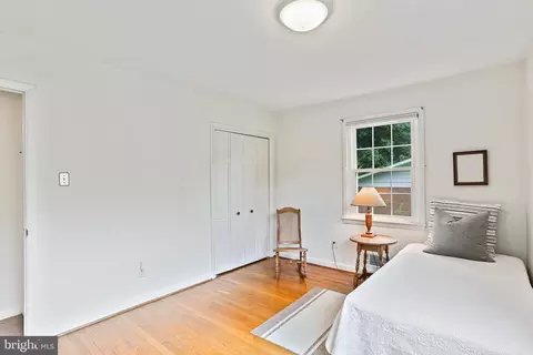 10602 Woodsdale Dr, Silver Spring, MD 20901 photo 16