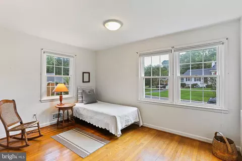 10602 Woodsdale Dr, Silver Spring, MD 20901 photo 15