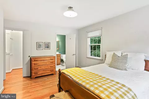10602 Woodsdale Dr, Silver Spring, MD 20901 photo 12
