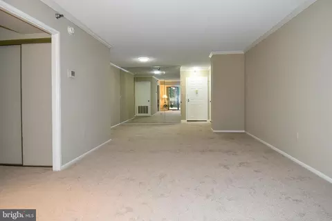 15115 Interlachen Dr #3-120, Silver Spring, MD 20906 photo 6