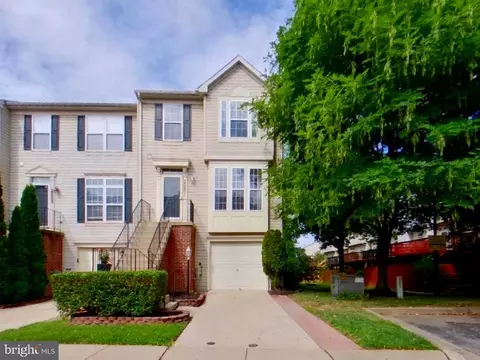 20801 Shamrock Glen Cir #701, Germantown, MD 20874