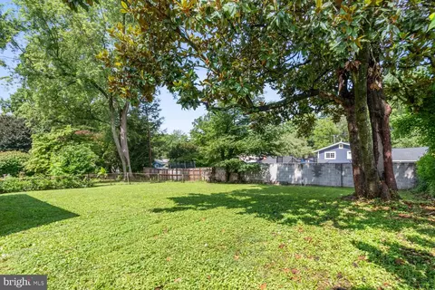 4305 Ferrara Dr, Silver Spring, MD 20906 photo 25