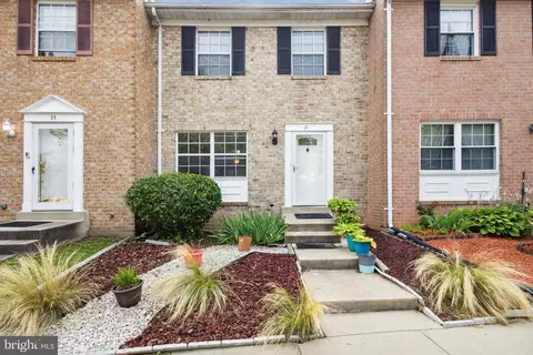 31 Travis Ct, Gaithersburg, MD 20879
