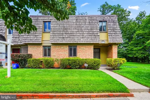 10010 Battleridge Pl, Montgomery Village, MD 20886