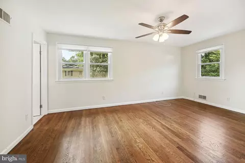 10411 Gatewood Ter, Silver Spring, MD 20903 photo 21