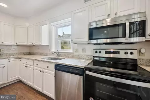 10411 Gatewood Ter, Silver Spring, MD 20903 photo 6