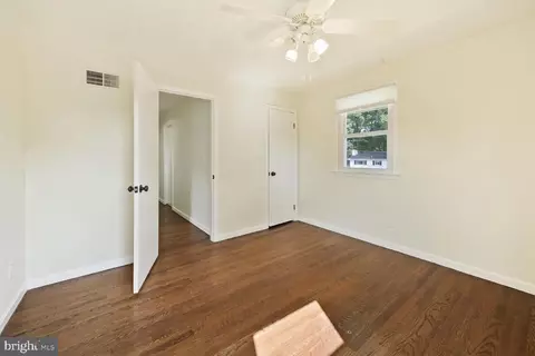 10411 Gatewood Ter, Silver Spring, MD 20903 photo 30