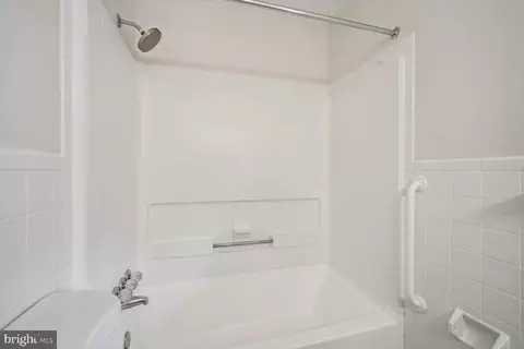 10411 Gatewood Ter, Silver Spring, MD 20903 photo 27