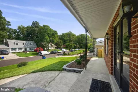10411 Gatewood Ter, Silver Spring, MD 20903 photo 38