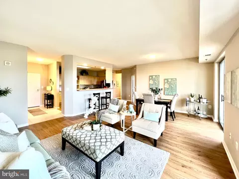 3210 N Leisure World Blvd #608, Silver Spring, MD 20906