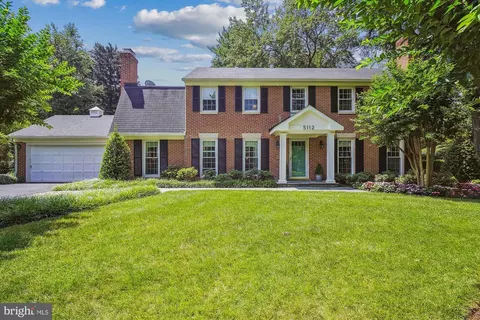 5112 Lupine Ct, Rockville, MD 20853